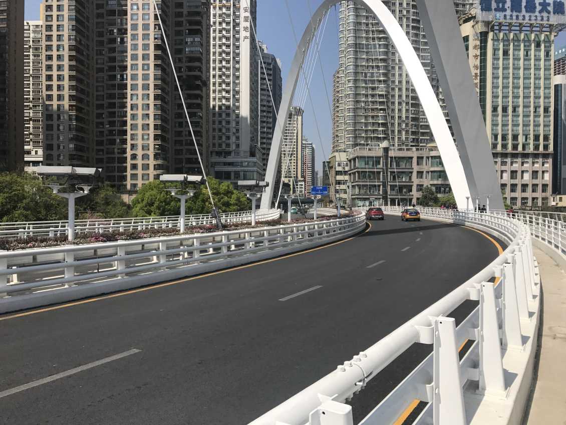 贵阳人民大道钢桥面铺装